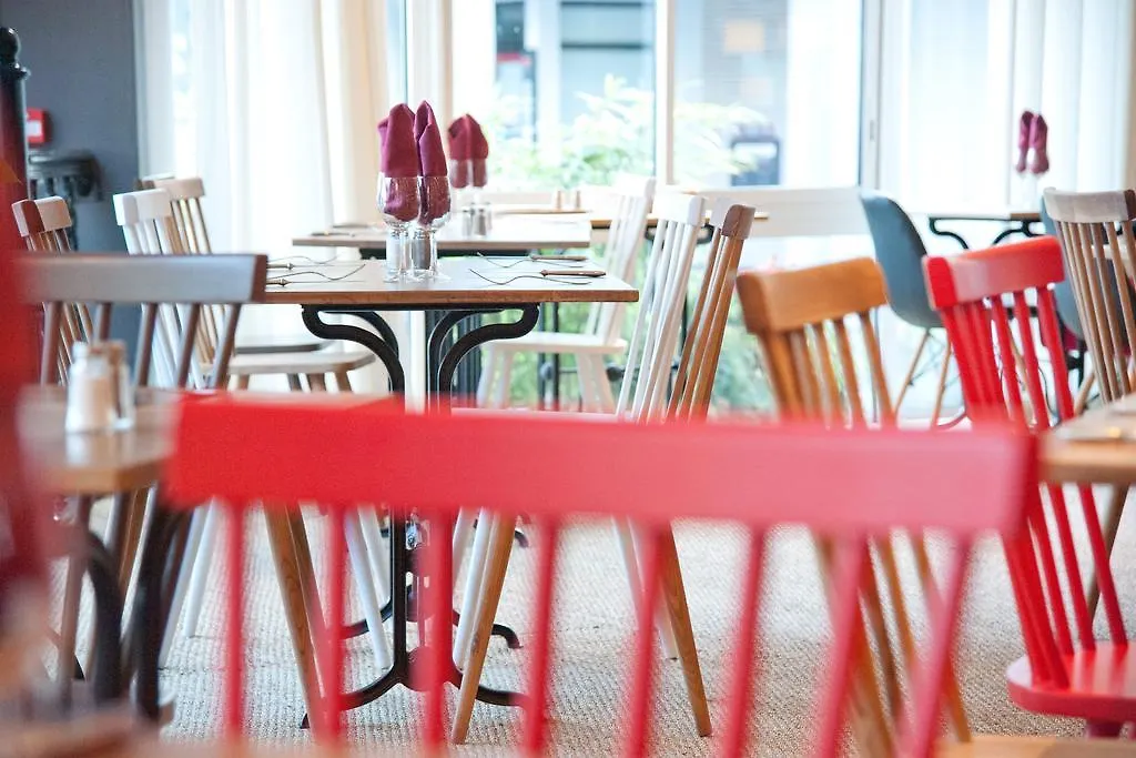 Hotel Ibis Saint Étienne - La Terrasse  Saint-Priest-en-Jarez