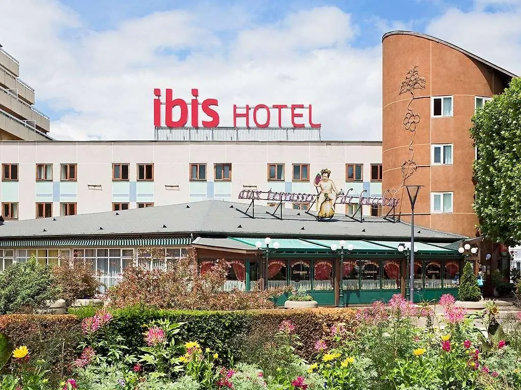 Hotel Ibis Saint Étienne - La Terrasse