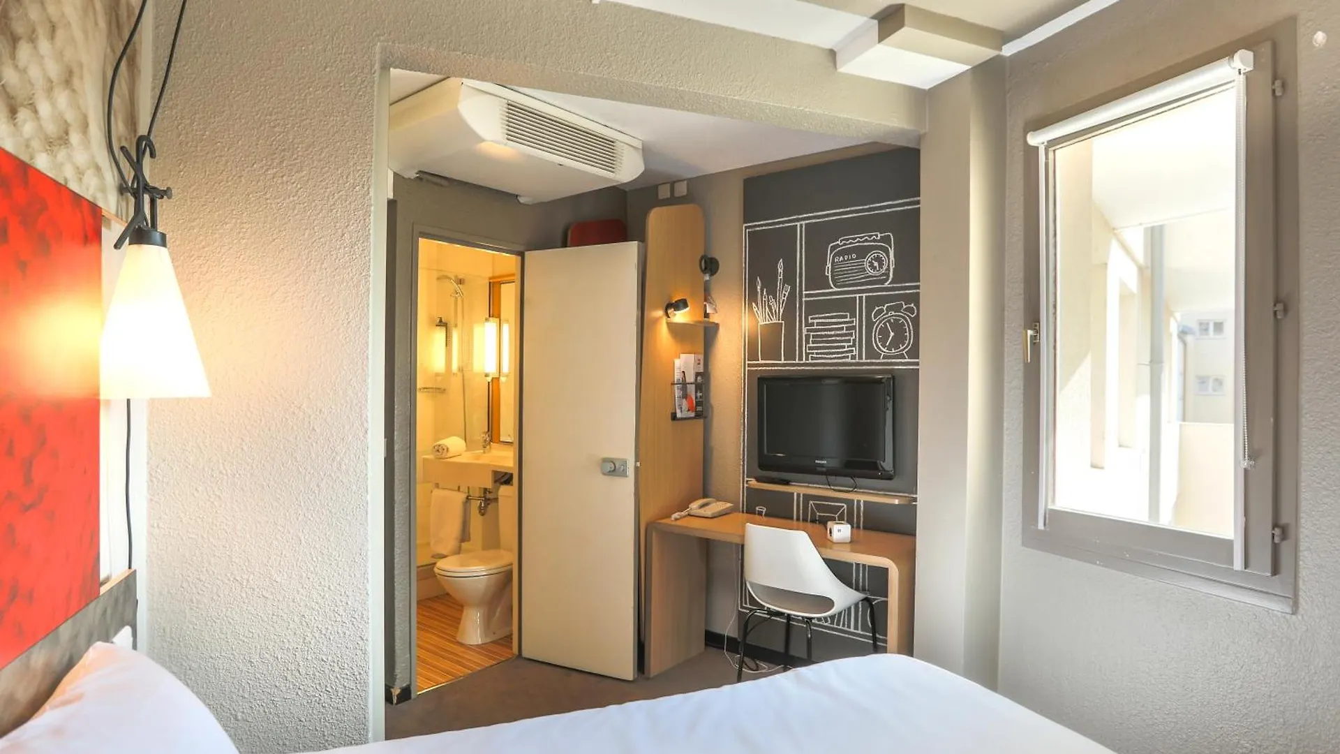 Hotel Ibis Saint Étienne - La Terrasse Saint-Priest-en-Jarez