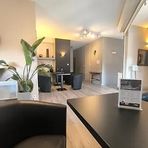 Hotel Adonis Lyon Est Artys