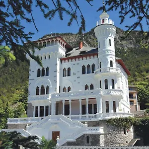 https://chateau-des-magnans.fr-provencehotel.com