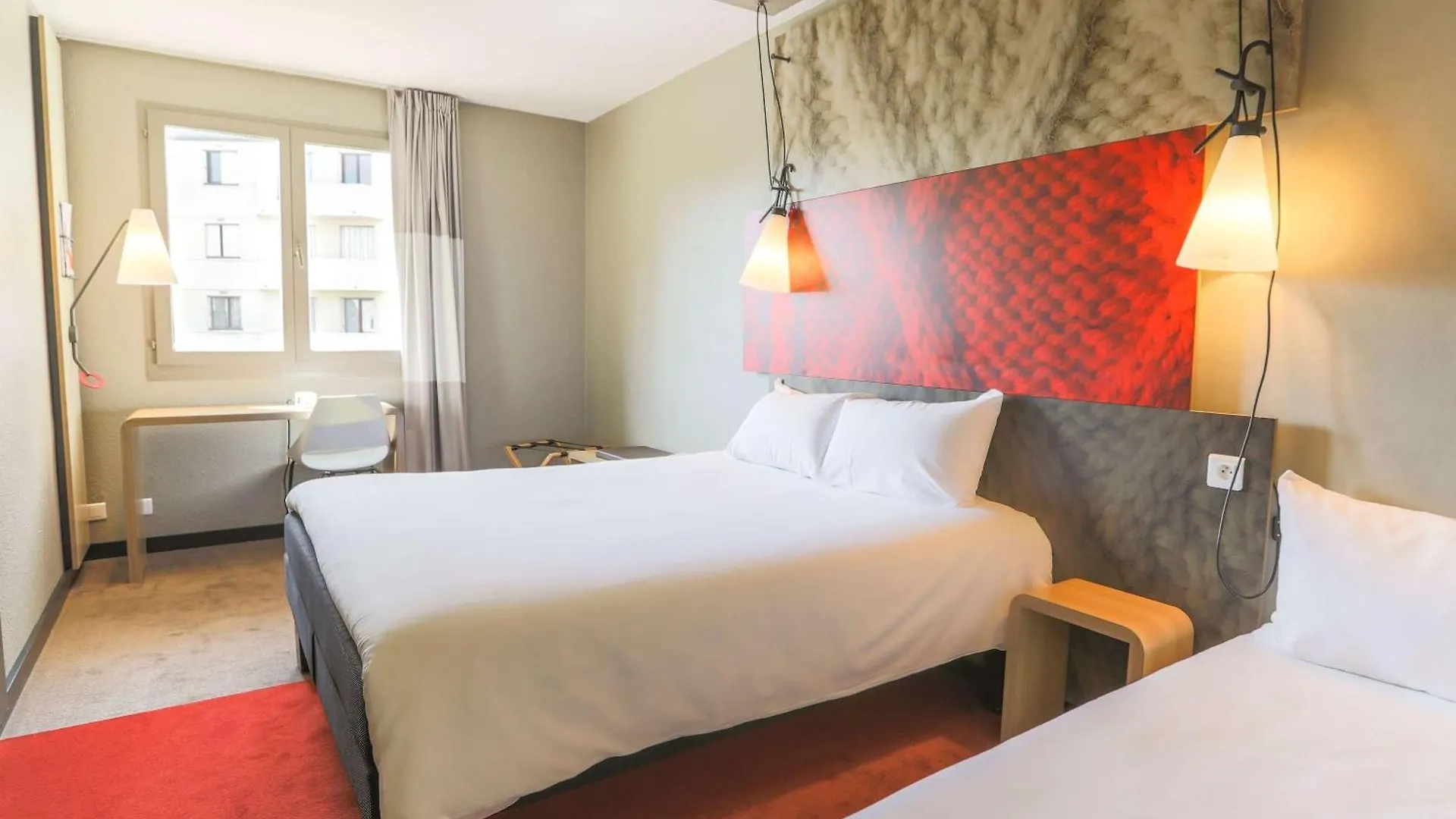 Ibis Saint Etienne - La Terrasse Hotel